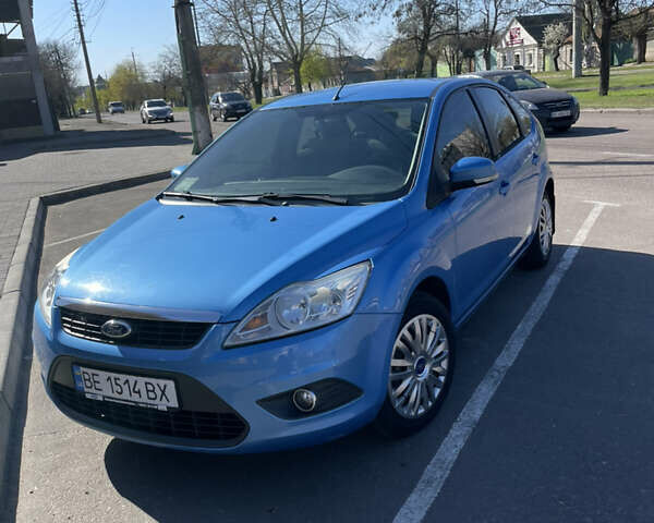 Синий Форд Фокус, объемом двигателя 1.6 л и пробегом 160 тыс. км за 5200 $, фото 2 на Automoto.ua