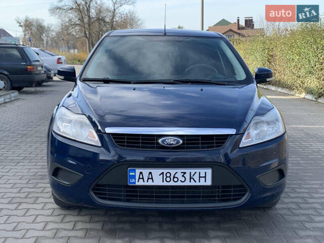 Синий Форд Фокус, объемом двигателя 1.4 л и пробегом 195 тыс. км за 4999 $, фото 1 на Automoto.ua