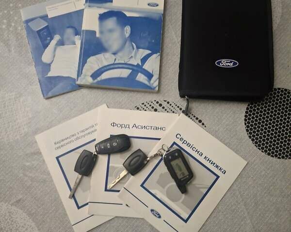 Синий Форд Фокус, объемом двигателя 1.6 л и пробегом 165 тыс. км за 6100 $, фото 9 на Automoto.ua