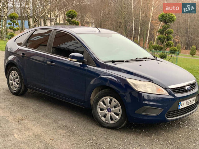 Синий Форд Фокус, объемом двигателя 1.4 л и пробегом 195 тыс. км за 4600 $, фото 23 на Automoto.ua