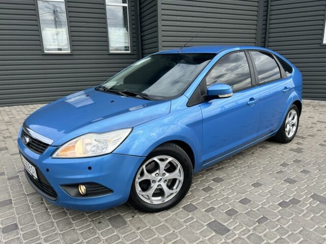 Синий Форд Фокус, объемом двигателя 2 л и пробегом 207 тыс. км за 6400 $, фото 1 на Automoto.ua