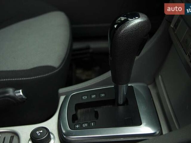 Синій Форд Фокус, об'ємом двигуна 2 л та пробігом 108 тис. км за 8500 $, фото 30 на Automoto.ua