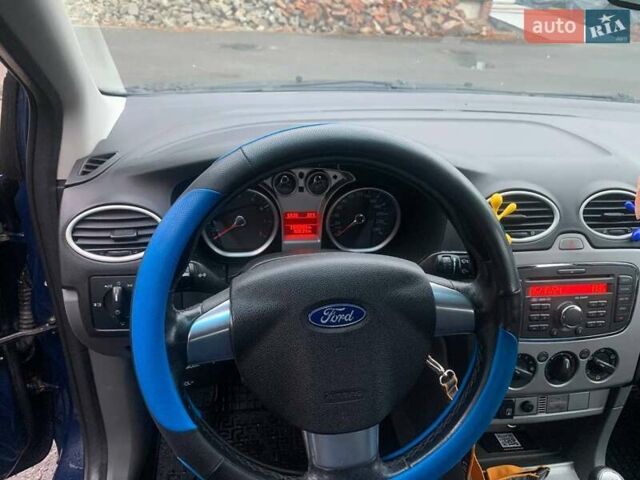 Синий Форд Фокус, объемом двигателя 0 л и пробегом 110 тыс. км за 5500 $, фото 5 на Automoto.ua