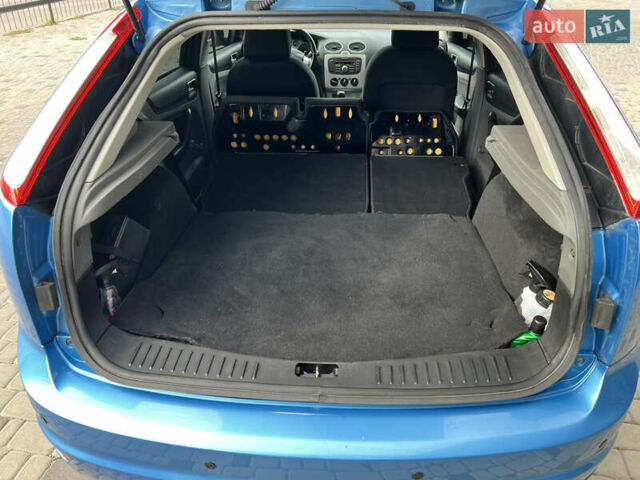 Синій Форд Фокус, об'ємом двигуна 2 л та пробігом 208 тис. км за 6800 $, фото 18 на Automoto.ua