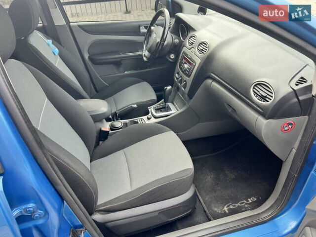 Синій Форд Фокус, об'ємом двигуна 2 л та пробігом 208 тис. км за 6800 $, фото 12 на Automoto.ua