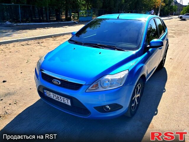 Синий Форд Фокус, объемом двигателя 1.6 л и пробегом 258 тыс. км за 6700 $, фото 1 на Automoto.ua
