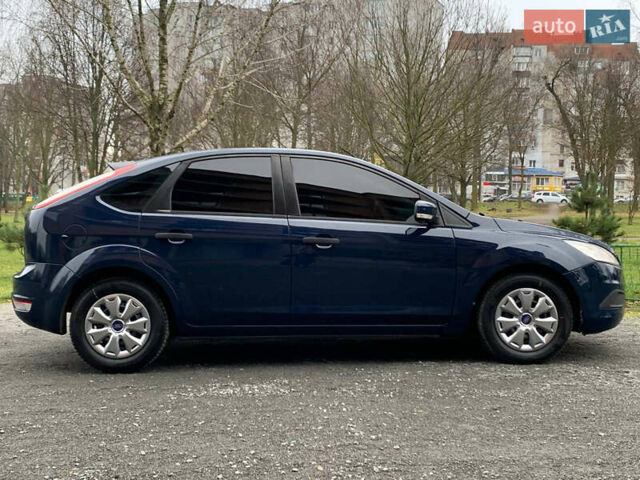 Синий Форд Фокус, объемом двигателя 1.4 л и пробегом 195 тыс. км за 4600 $, фото 19 на Automoto.ua