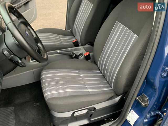 Синий Форд Фокус, объемом двигателя 1.4 л и пробегом 195 тыс. км за 4600 $, фото 34 на Automoto.ua