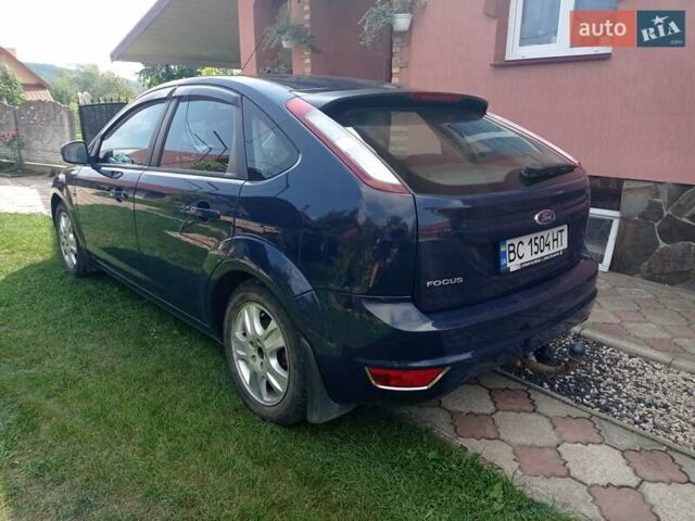 Синий Форд Фокус, объемом двигателя 1.4 л и пробегом 247 тыс. км за 5800 $, фото 6 на Automoto.ua