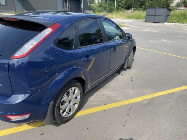 Синий Форд Фокус, объемом двигателя 1.6 л и пробегом 228 тыс. км за 5700 $, фото 5 на Automoto.ua