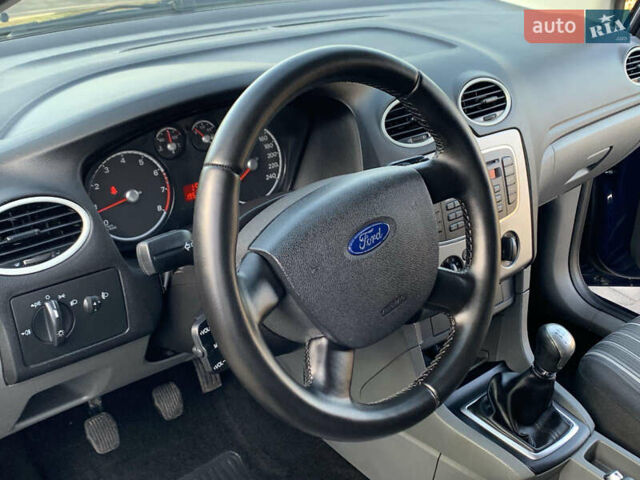 Синий Форд Фокус, объемом двигателя 1.4 л и пробегом 195 тыс. км за 4999 $, фото 19 на Automoto.ua