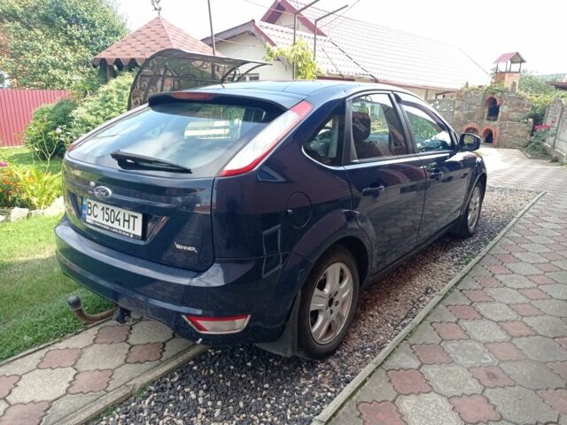 Синій Форд Фокус, об'ємом двигуна 1.4 л та пробігом 147 тис. км за 5000 $, фото 6 на Automoto.ua