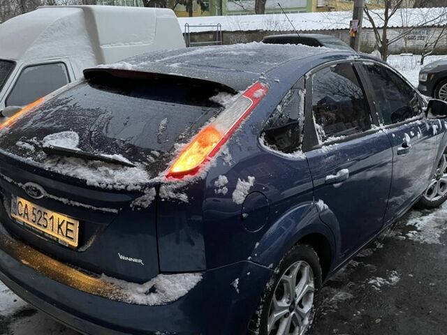 Синий Форд Фокус, объемом двигателя 1.6 л и пробегом 257 тыс. км за 5700 $, фото 2 на Automoto.ua