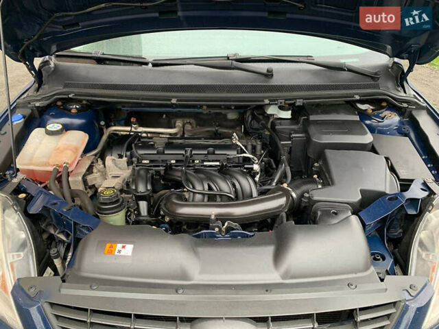 Синий Форд Фокус, объемом двигателя 1.4 л и пробегом 195 тыс. км за 4600 $, фото 40 на Automoto.ua