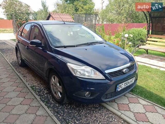 Синий Форд Фокус, объемом двигателя 1.4 л и пробегом 247 тыс. км за 5800 $, фото 8 на Automoto.ua