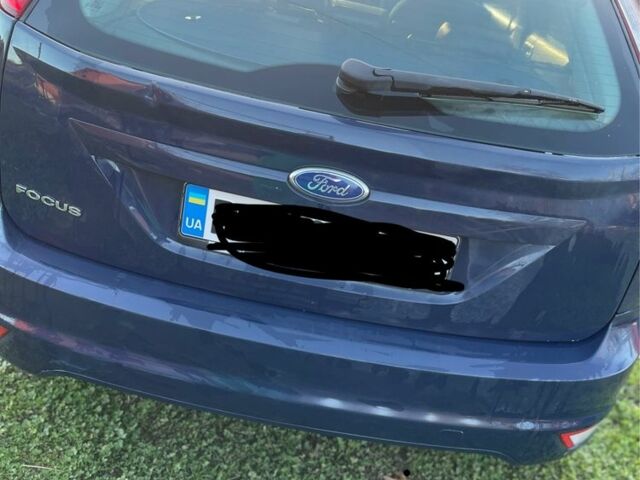 Синий Форд Фокус, объемом двигателя 1.4 л и пробегом 200 тыс. км за 4900 $, фото 11 на Automoto.ua