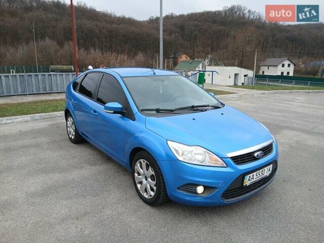 Синий Форд Фокус, объемом двигателя 1.6 л и пробегом 225 тыс. км за 5200 $, фото 6 на Automoto.ua