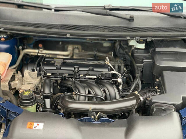 Синий Форд Фокус, объемом двигателя 1.4 л и пробегом 195 тыс. км за 4600 $, фото 41 на Automoto.ua