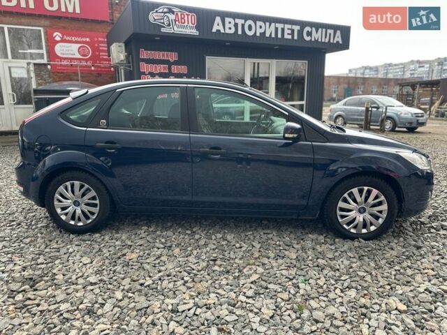 Синий Форд Фокус, объемом двигателя 1.6 л и пробегом 293 тыс. км за 4950 $, фото 11 на Automoto.ua