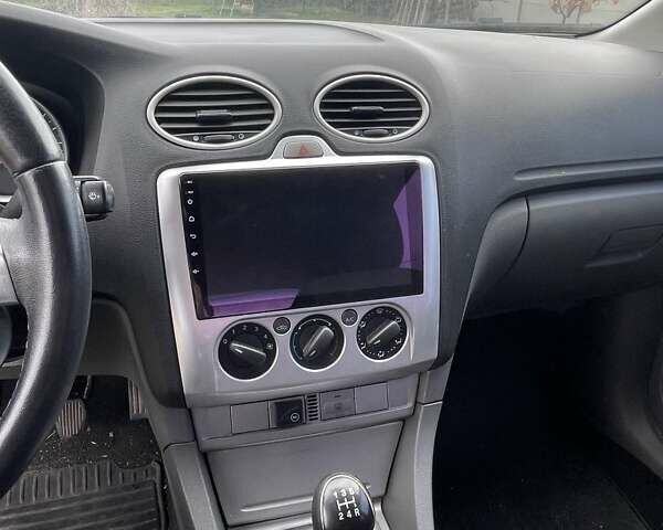 Синий Форд Фокус, объемом двигателя 2 л и пробегом 168 тыс. км за 6200 $, фото 9 на Automoto.ua