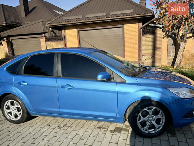 Синий Форд Фокус, объемом двигателя 2 л и пробегом 208 тыс. км за 6500 $, фото 2 на Automoto.ua