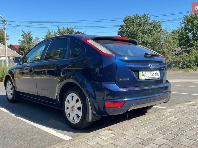 Синій Форд Фокус, об'ємом двигуна 1.6 л та пробігом 285 тис. км за 4999 $, фото 7 на Automoto.ua