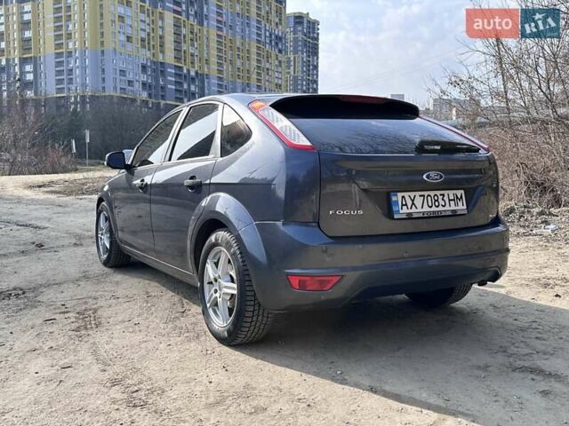 Синий Форд Фокус, объемом двигателя 1.4 л и пробегом 220 тыс. км за 5500 $, фото 3 на Automoto.ua
