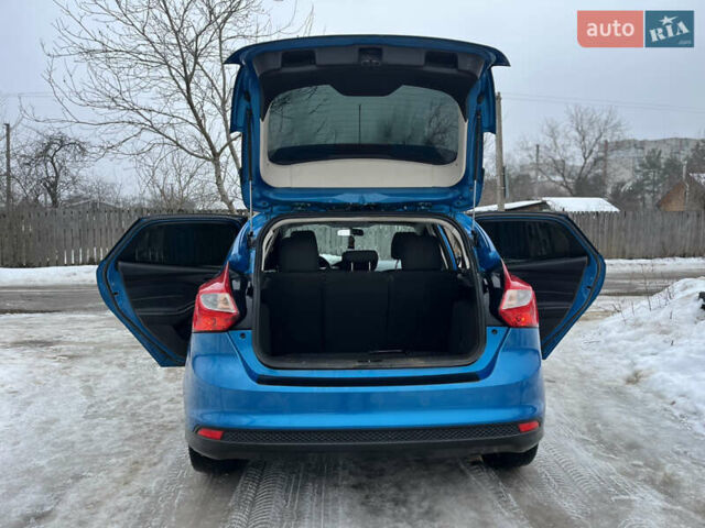 Синий Форд Фокус, объемом двигателя 2 л и пробегом 179 тыс. км за 6200 $, фото 12 на Automoto.ua