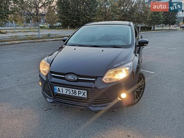 Синий Форд Фокус, объемом двигателя 1.6 л и пробегом 209 тыс. км за 7400 $, фото 17 на Automoto.ua