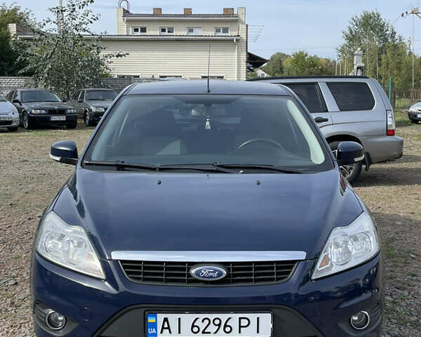 Синий Форд Фокус, объемом двигателя 1.6 л и пробегом 173 тыс. км за 6200 $, фото 2 на Automoto.ua