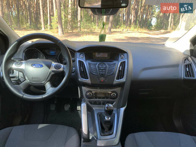 Синий Форд Фокус, объемом двигателя 1.6 л и пробегом 255 тыс. км за 7700 $, фото 11 на Automoto.ua