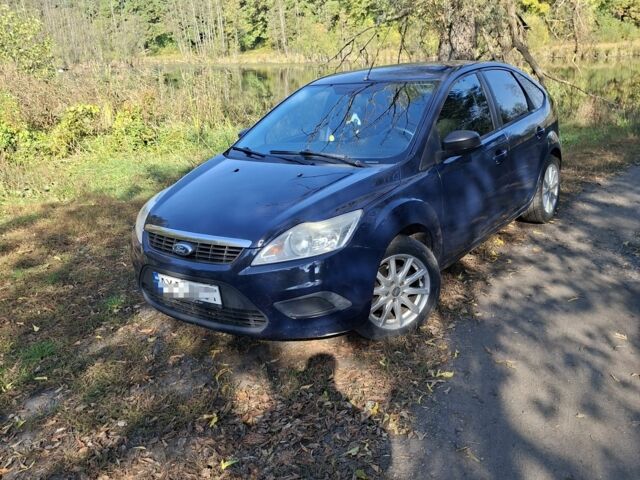 Синій Форд Фокус, об'ємом двигуна 1.6 л та пробігом 207 тис. км за 3915 $, фото 4 на Automoto.ua