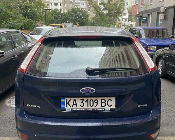 Синій Форд Фокус, об'ємом двигуна 1.39 л та пробігом 111 тис. км за 6000 $, фото 11 на Automoto.ua