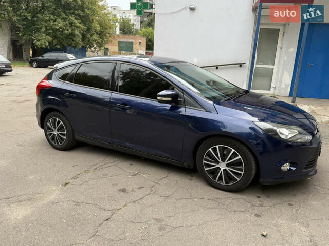 Синий Форд Фокус, объемом двигателя 2 л и пробегом 258 тыс. км за 6500 $, фото 2 на Automoto.ua