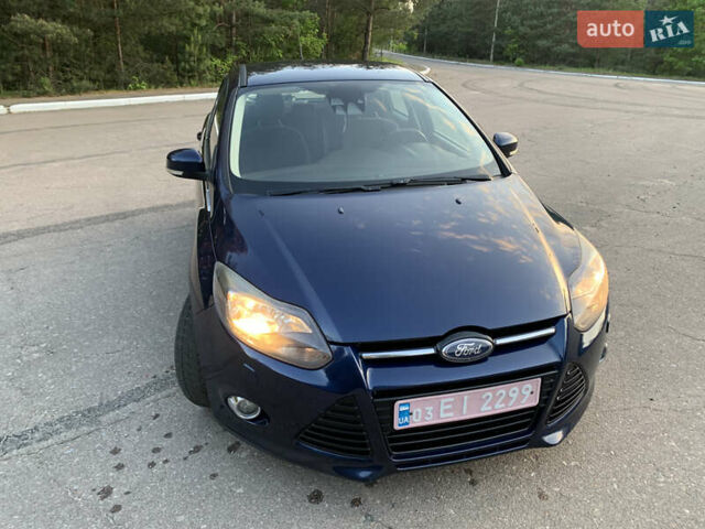 Синий Форд Фокус, объемом двигателя 1.6 л и пробегом 249 тыс. км за 7500 $, фото 9 на Automoto.ua