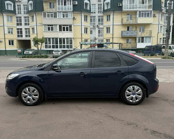 Синий Форд Фокус, объемом двигателя 1.6 л и пробегом 171 тыс. км за 6500 $, фото 3 на Automoto.ua
