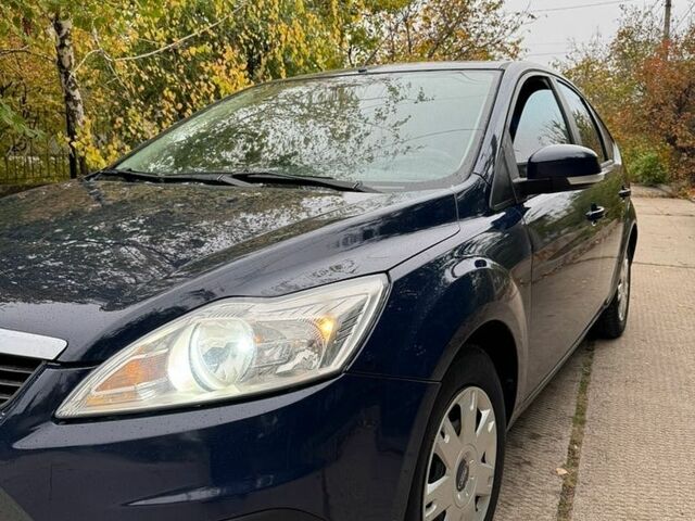 Синій Форд Фокус, об'ємом двигуна 1.39 л та пробігом 208 тис. км за 4700 $, фото 44 на Automoto.ua