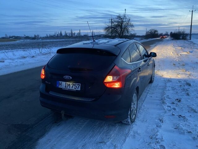 Синий Форд Фокус, объемом двигателя 2 л и пробегом 313 тыс. км за 3300 $, фото 3 на Automoto.ua