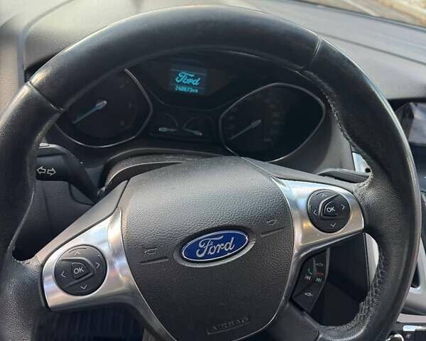 Синий Форд Фокус, объемом двигателя 1.6 л и пробегом 240 тыс. км за 7000 $, фото 2 на Automoto.ua