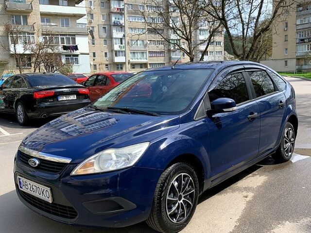 Синий Форд Фокус, объемом двигателя 1.4 л и пробегом 300 тыс. км за 4800 $, фото 6 на Automoto.ua