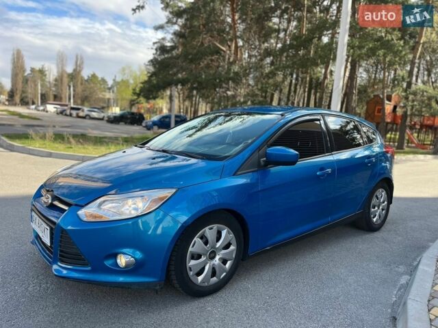 Синій Форд Фокус, об'ємом двигуна 2 л та пробігом 188 тис. км за 5900 $, фото 3 на Automoto.ua