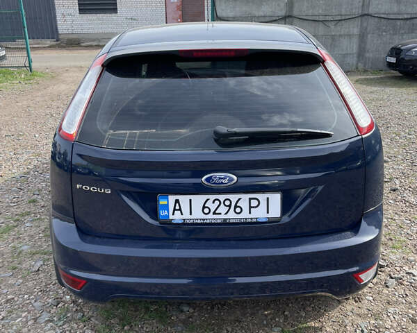 Синий Форд Фокус, объемом двигателя 1.6 л и пробегом 173 тыс. км за 6200 $, фото 5 на Automoto.ua