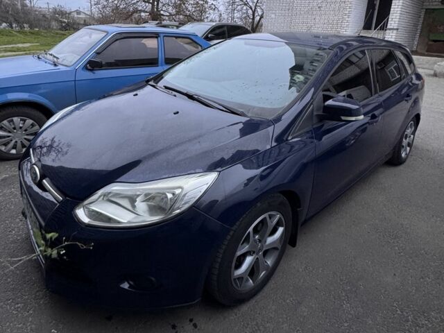 Синій Форд Фокус, об'ємом двигуна 1.6 л та пробігом 300 тис. км за 7000 $, фото 3 на Automoto.ua