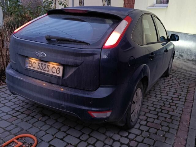Синий Форд Фокус, объемом двигателя 1.4 л и пробегом 170 тыс. км за 4500 $, фото 3 на Automoto.ua