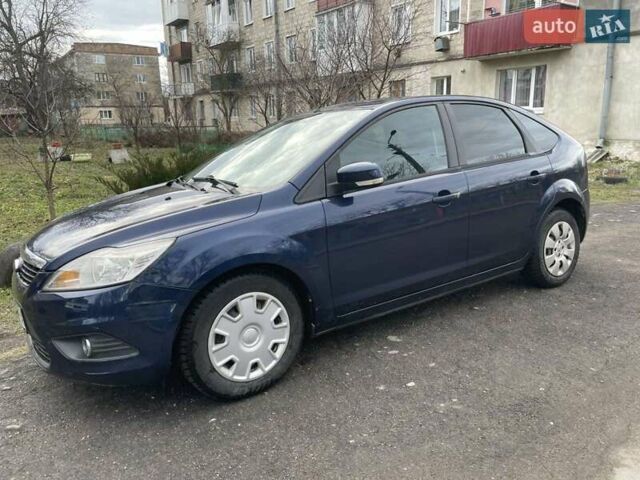 Синій Форд Фокус, об'ємом двигуна 1.6 л та пробігом 180 тис. км за 5500 $, фото 6 на Automoto.ua