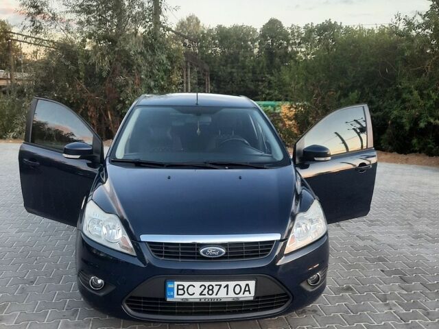 Синій Форд Фокус, об'ємом двигуна 1.6 л та пробігом 194 тис. км за 6600 $, фото 9 на Automoto.ua