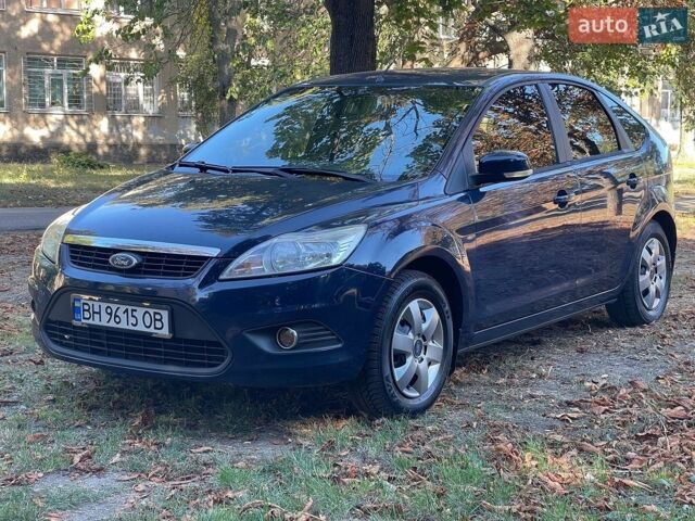 Синий Форд Фокус, объемом двигателя 1.6 л и пробегом 174 тыс. км за 5800 $, фото 9 на Automoto.ua