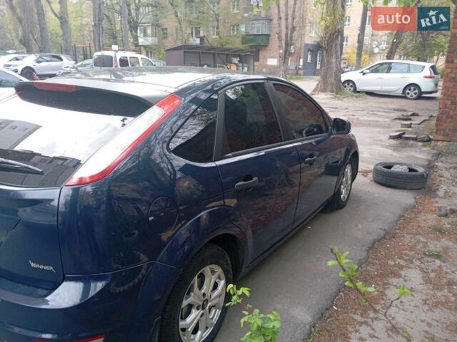 Синий Форд Фокус, объемом двигателя 1.4 л и пробегом 155 тыс. км за 5499 $, фото 10 на Automoto.ua