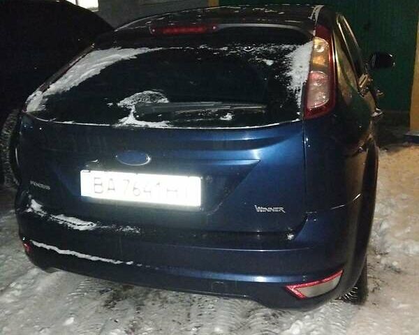 Синий Форд Фокус, объемом двигателя 1.39 л и пробегом 187 тыс. км за 5000 $, фото 1 на Automoto.ua