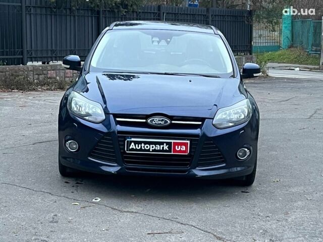 Синій Форд Фокус, об'ємом двигуна 1.6 л та пробігом 258 тис. км за 7990 $, фото 1 на Automoto.ua